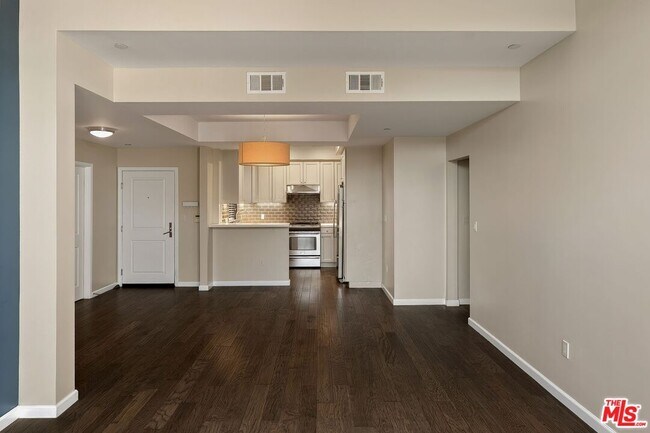 Foto del edificio - 1625 Granville Ave