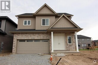 Building Photo - 10 Elvira Wy
