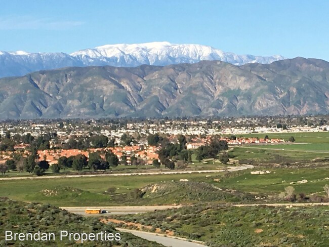 Building Photo - 2 br, 2 bath Apartment - 1711Pepper Tree Dr