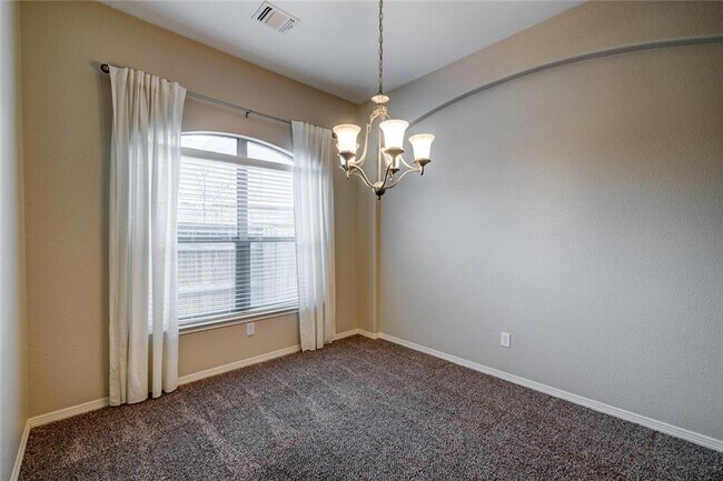 Building Photo - 2532 Santa Barbara Loop