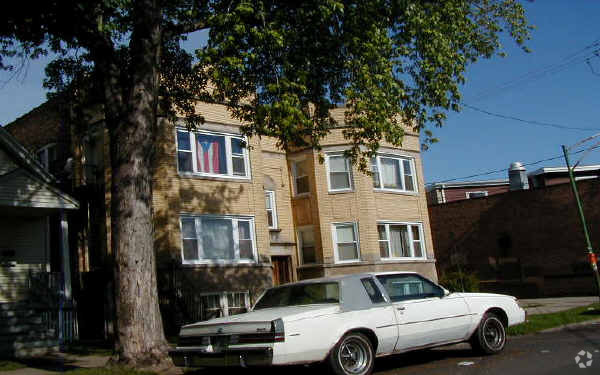 Primary Photo - 3316-18 N Keystone Ave