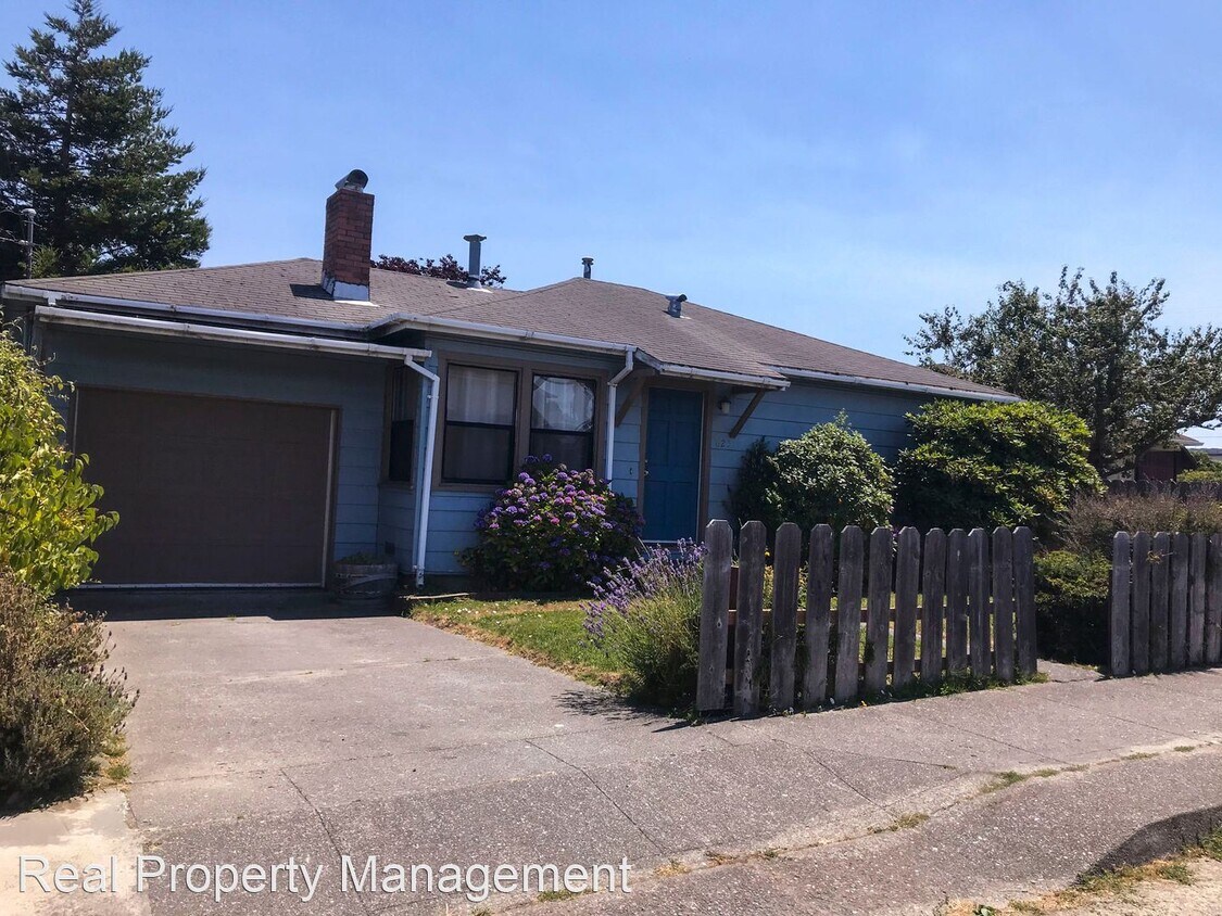 625 Summer St, Fortuna, CA 95540 House Rental in Fortuna, CA
