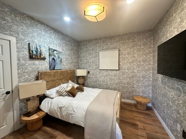 Foto del edificio - Furnished Unit! 2bed/ 1bath