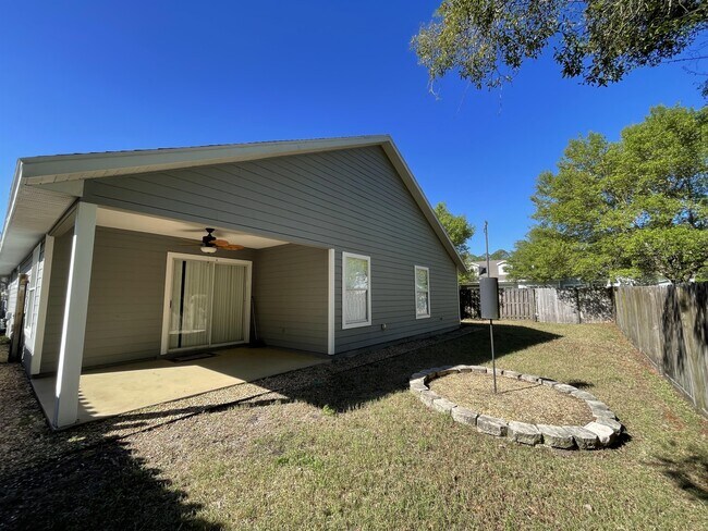 Building Photo - 2172 NW 50th Pl