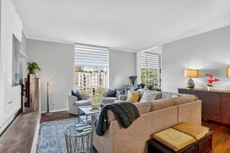 Building Photo - 130 26th St NW