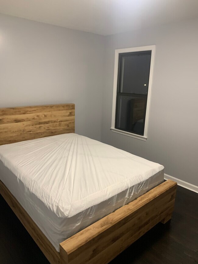 Foto del edificio - 174 Orland St