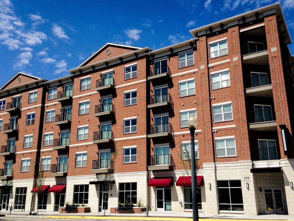 225 Northwestern Ave, West Lafayette, IN 47906 Apartments in West Lafayette, IN
