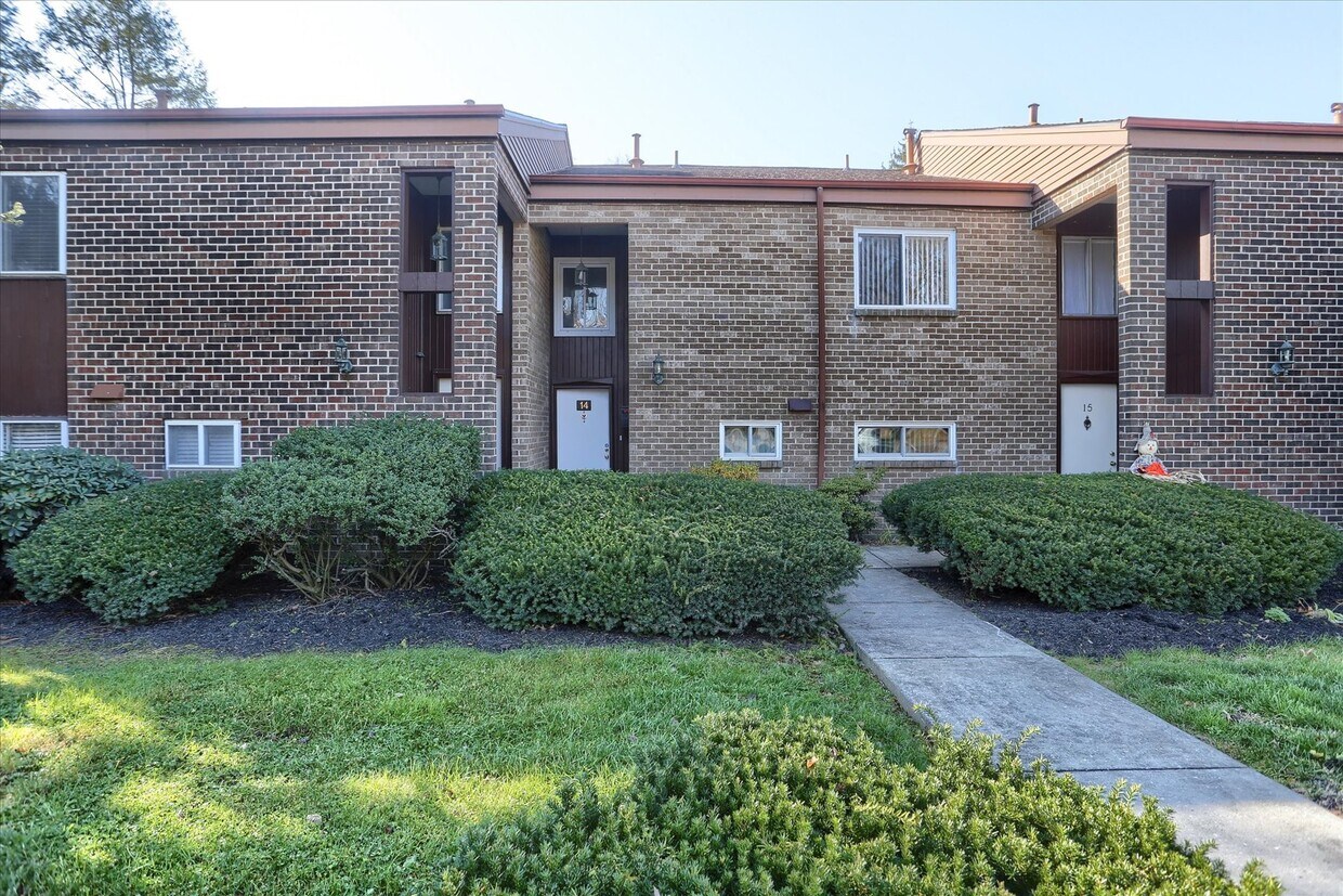 Primary Photo - 14 Campbell Pl