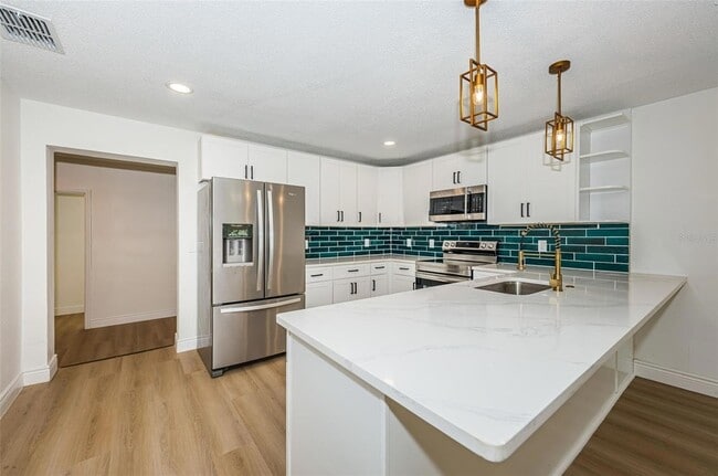 Foto del edificio - 427 92nd Ave N