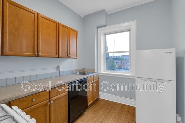 Building Photo - 401 Delaware Ave