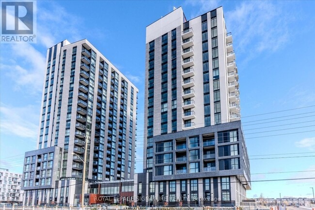 Building Photo - 3071 Trafalgar Rd