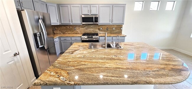 Foto del edificio - 8066 Sunset Creek St