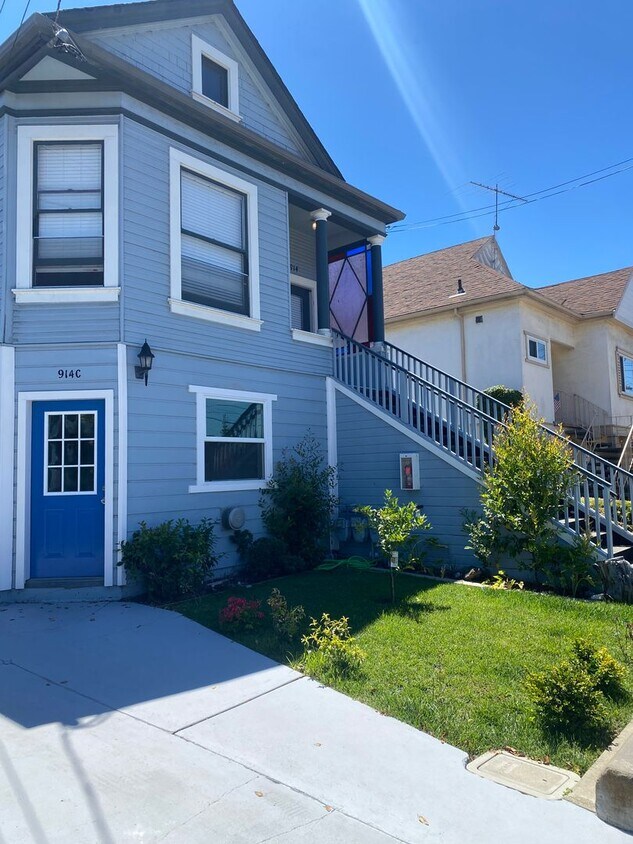 Primary Photo - 914 Lincoln Ave (LO)