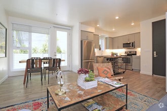 Building Photo - EastView