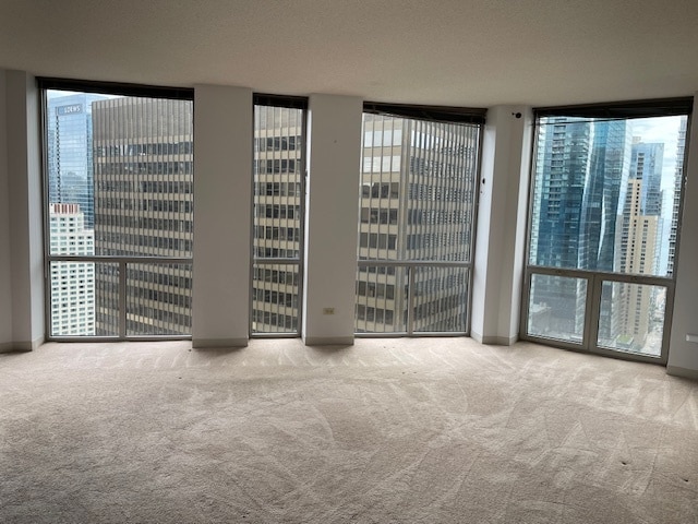 Foto del edificio - 222 N Columbus Dr