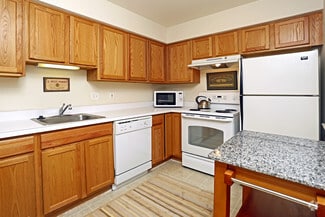 Interior Photo - Rochester Ridge
