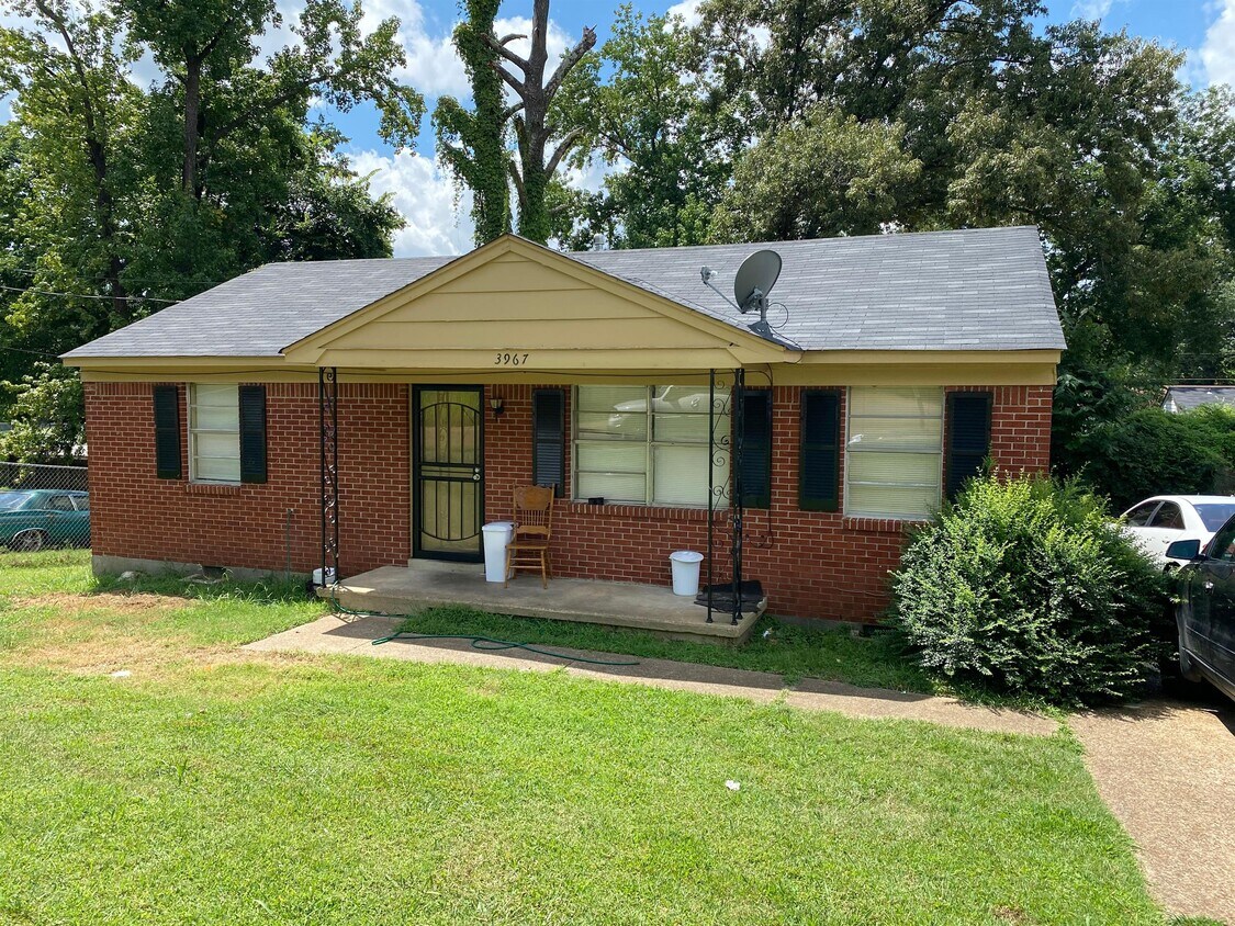 3967 Overton Crossing St, Memphis, TN 38127 House Rental in Memphis