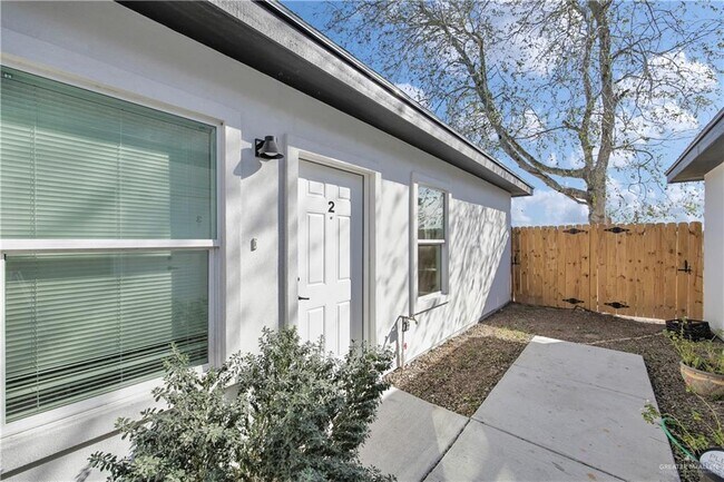 Foto del edificio - 17 E Mayfair St