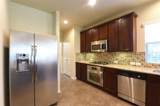 Building Photo - 118 E Lasting Spring Cir