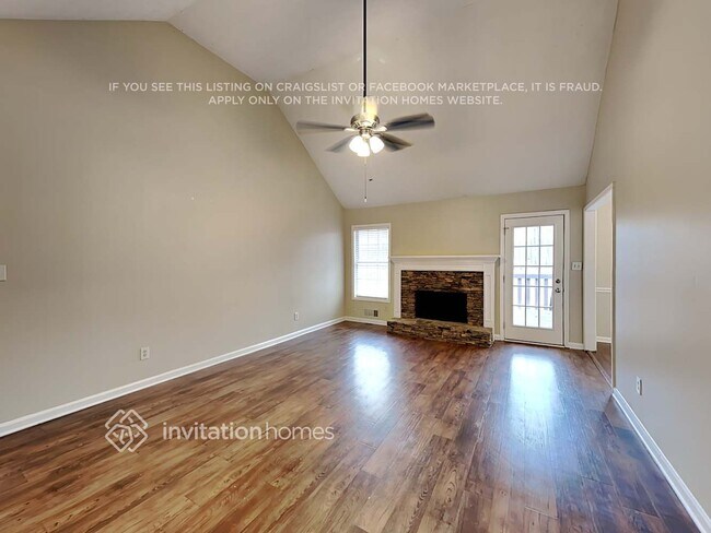 Foto del edificio - 3281 Greystone Ct