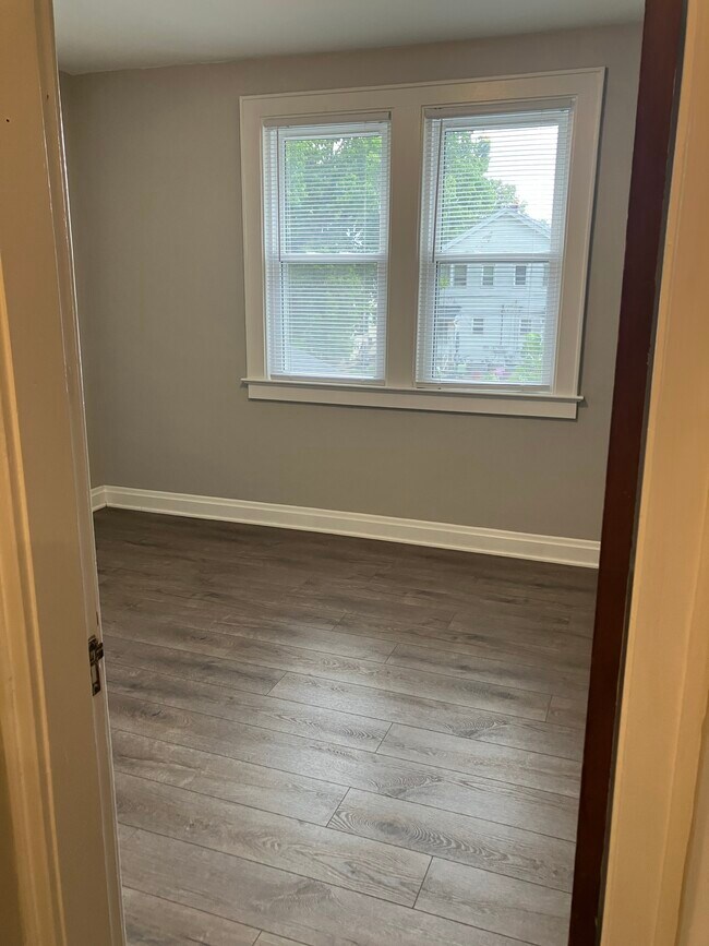 Dormitorio trasero - 930 Oxley Rd