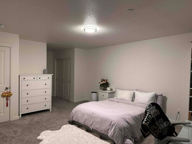 Foto del edificio - Newly Build 3 bedroom home is SE Portland!