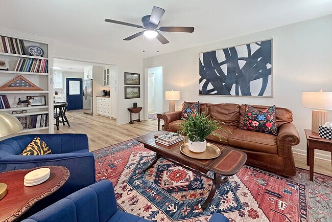 Sala de estar - 204 Dianne St