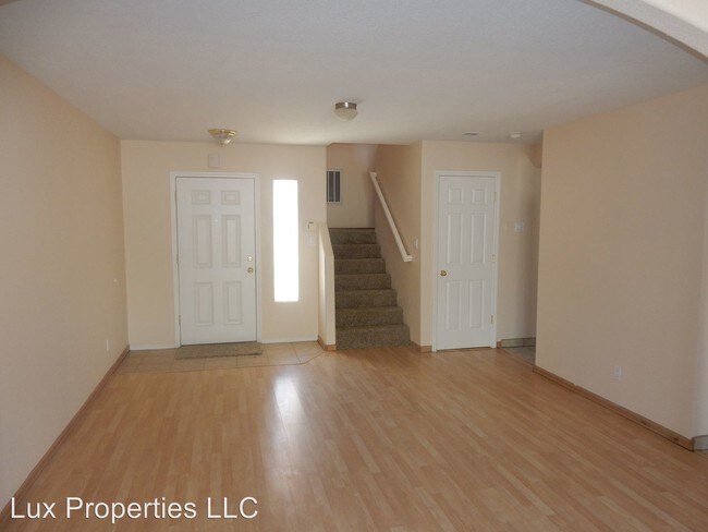 Building Photo - 6615 Tauton Rd NW