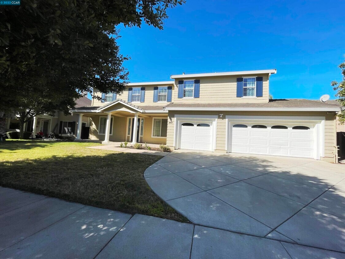 Primary Photo - 2851 Anderson Ln
