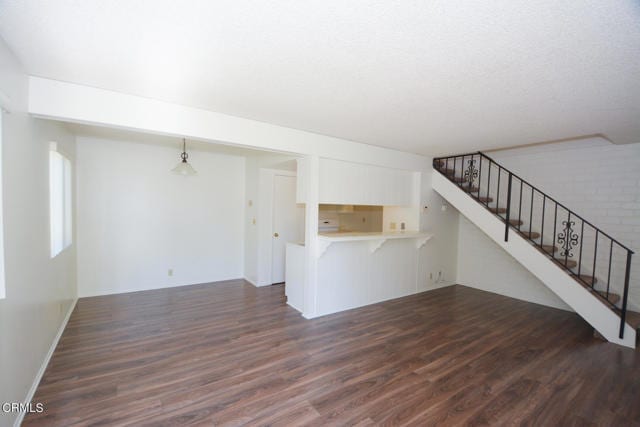 Building Photo - 1202 Portola Rd