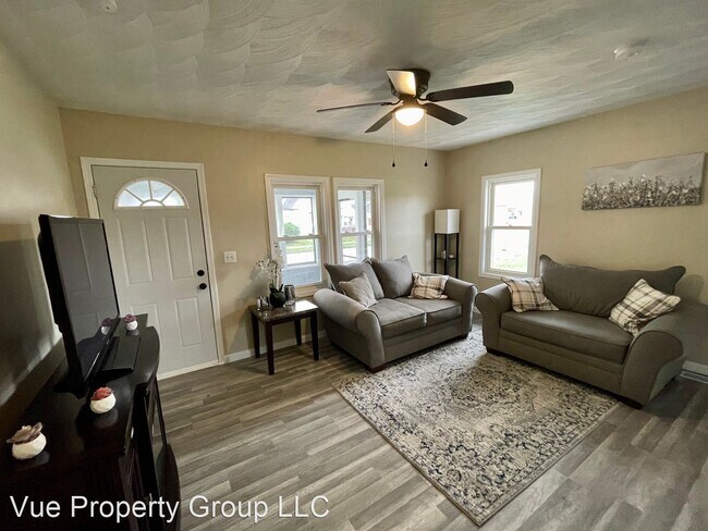 Foto del edificio - 3 br, 2 bath House - 1338 Maple Avenue