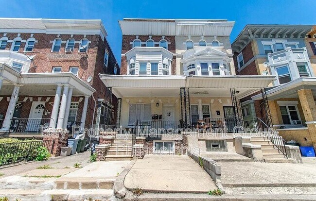 Foto del edificio - 4935 Walnut St