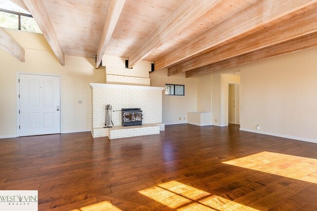 Foto del edificio - Beautiful Mountain Retreat Home On 3+ Acres