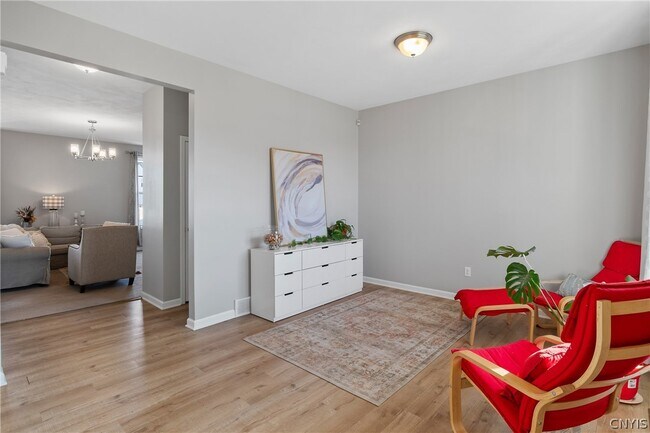 Foto del edificio - 4809 Lepinske Farm Pl