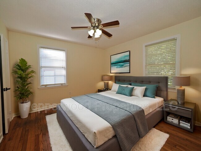 Foto del edificio - 541 Cecil Ct