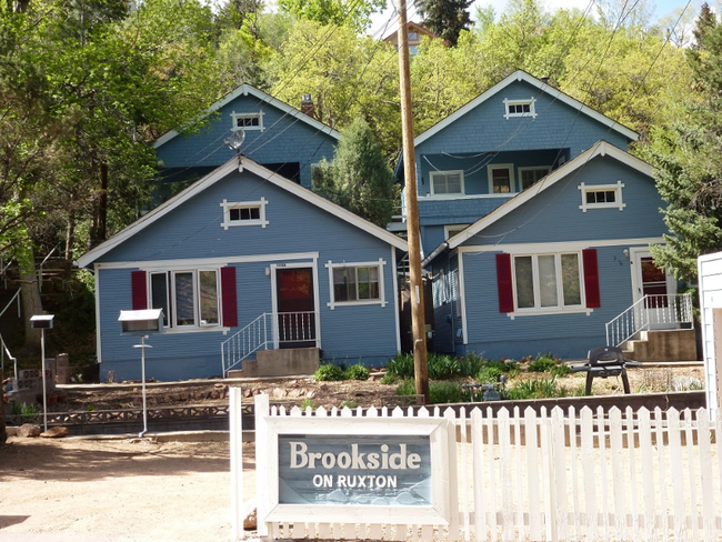 Building Photo - 324 Ruxton Ave