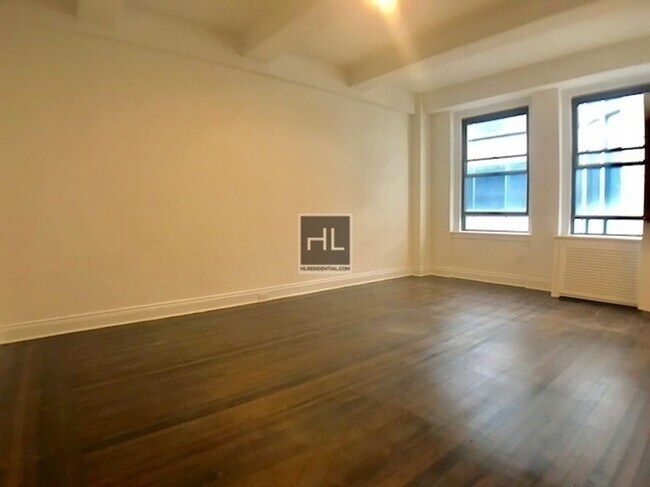 Foto del edificio - WEST 55 STREET