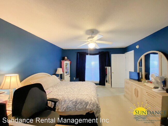 Foto del edificio - 3 br, 2 bath House - 978 Claeven Circle