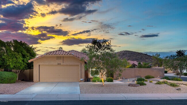 Foto del edificio - 3818 E Blue Flax Ave
