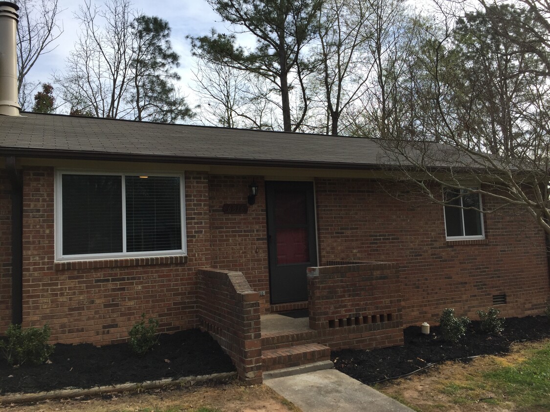 6816 Ray Rd, Raleigh, NC 27613 Townhome Rentals in Raleigh NC
