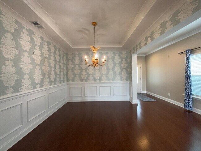 Building Photo - 292 Calm Water Way