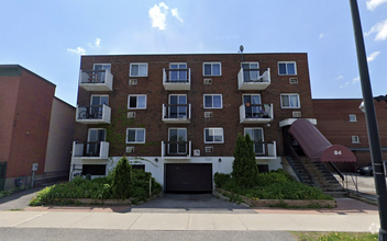 Building Photo - 84 King Edward Ave