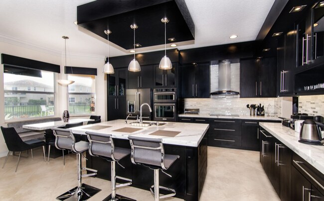 Building Photo - 4933 Pacifico Ct