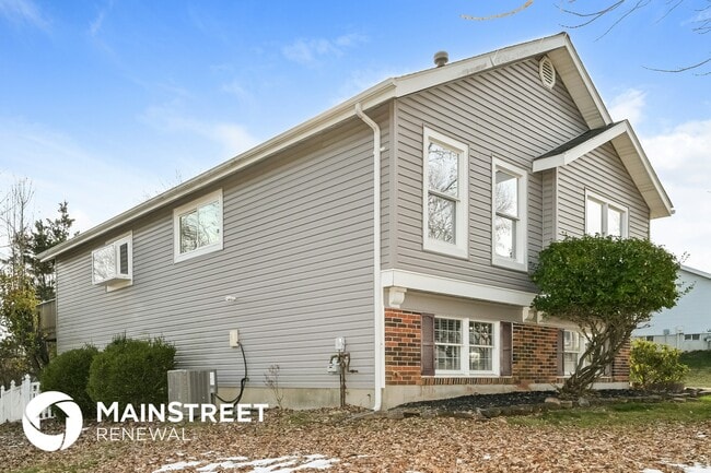 Building Photo - 16504 Forest Pine Dr