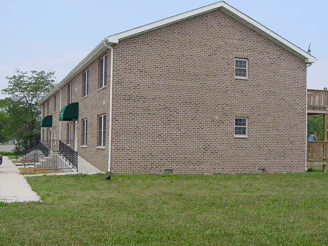 Building Photo - 103 E Bannon St