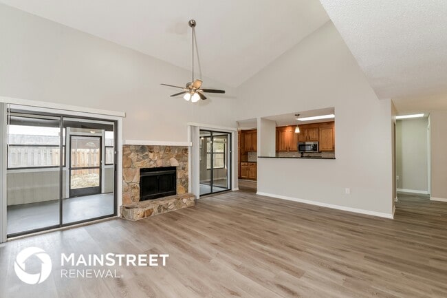 Building Photo - 8416 Cypress Lake Dr