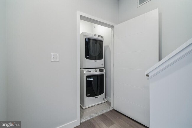Foto del edificio - 2415 N 7th St
