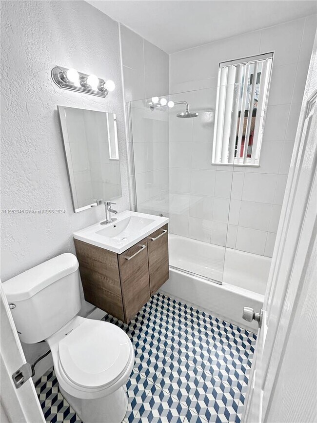 Foto del edificio - 6647 SW 59th Pl