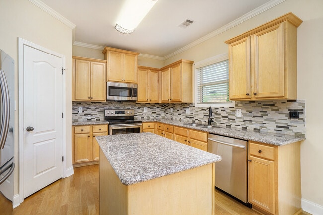 Building Photo - 4206 Terrace Oaks Ct