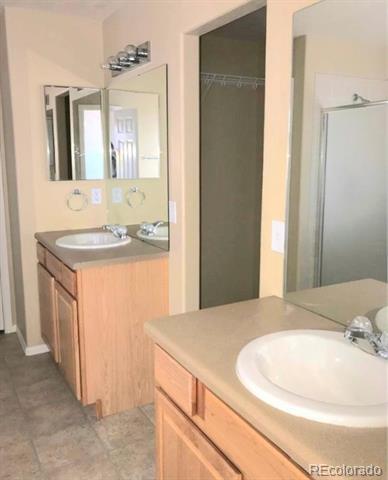 Foto del edificio - 4847 Harrier Ridge Dr